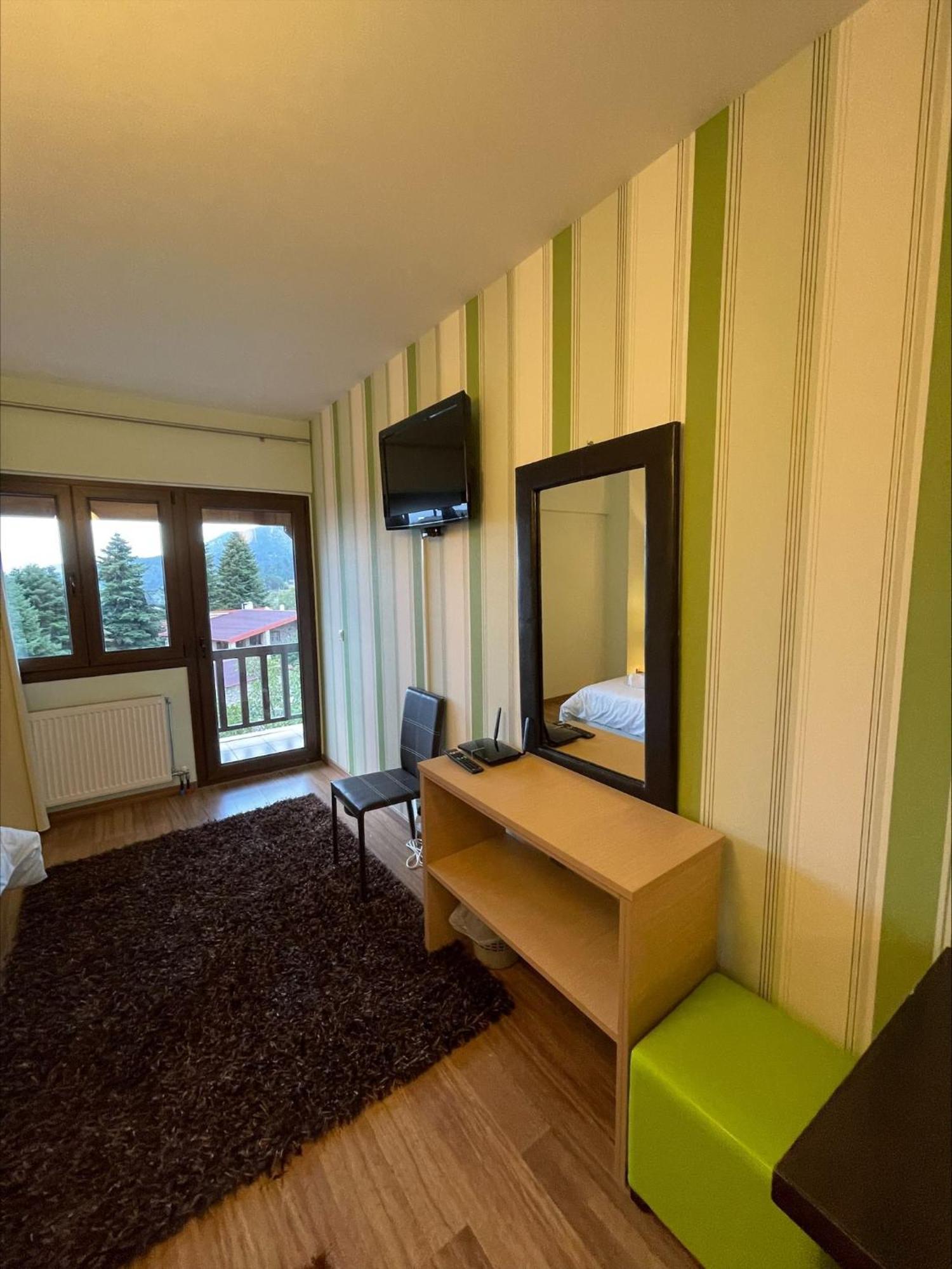 7Hills By Life Houses Eptálofos Habitación foto